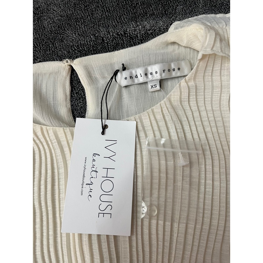 NWT Romantic Endless Rose Pleated Top with Ruffle Sleeve Cream Off White XS - Picture 5 of 8